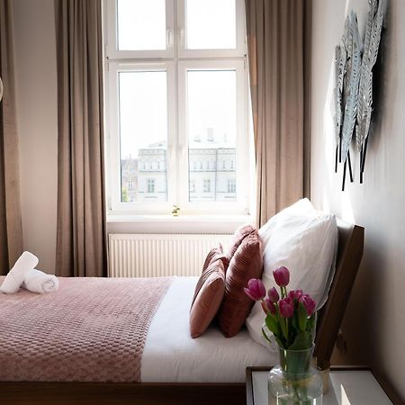 Amazing Apartament In The Heart Of Kazimierz คราคูฟ ภายนอก รูปภาพ